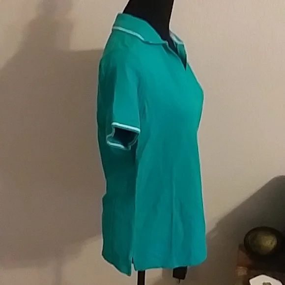 ST. JOHNS BAY Petite Polo - Picture 3 of 7